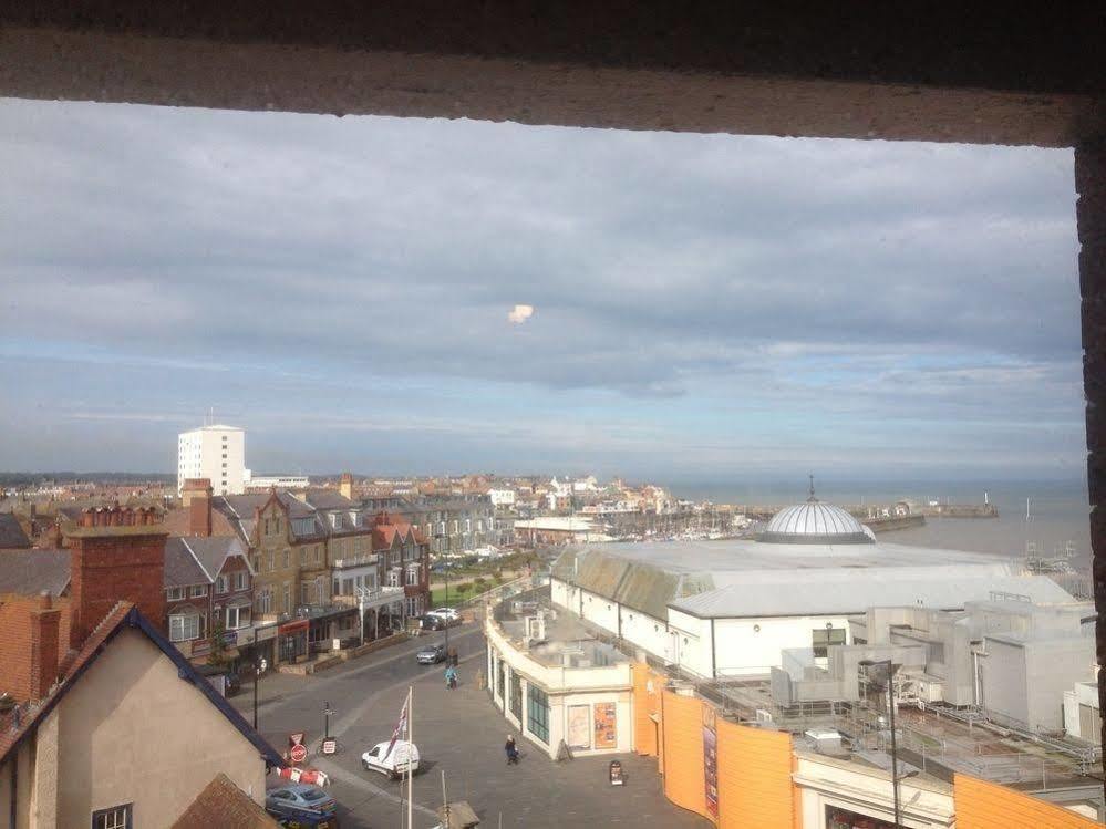 Monarch Hotel Bridlington Buitenkant foto