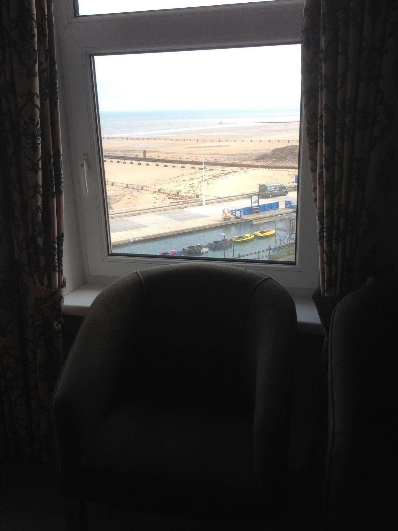 Monarch Hotel Bridlington Buitenkant foto