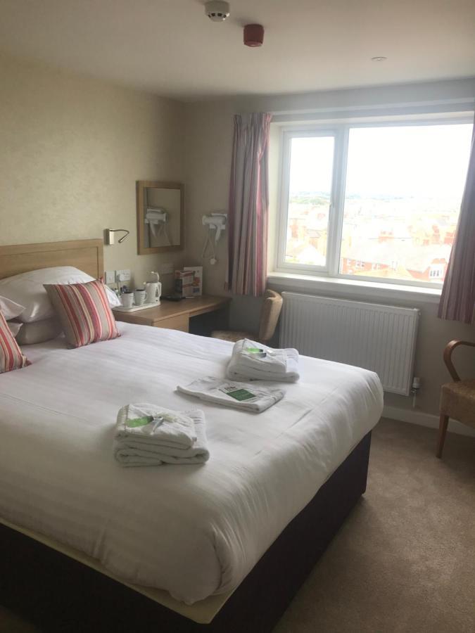 Monarch Hotel Bridlington Buitenkant foto